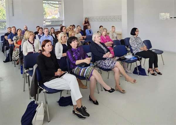 15. znanstvena konferenca z mednarodno udeležbo