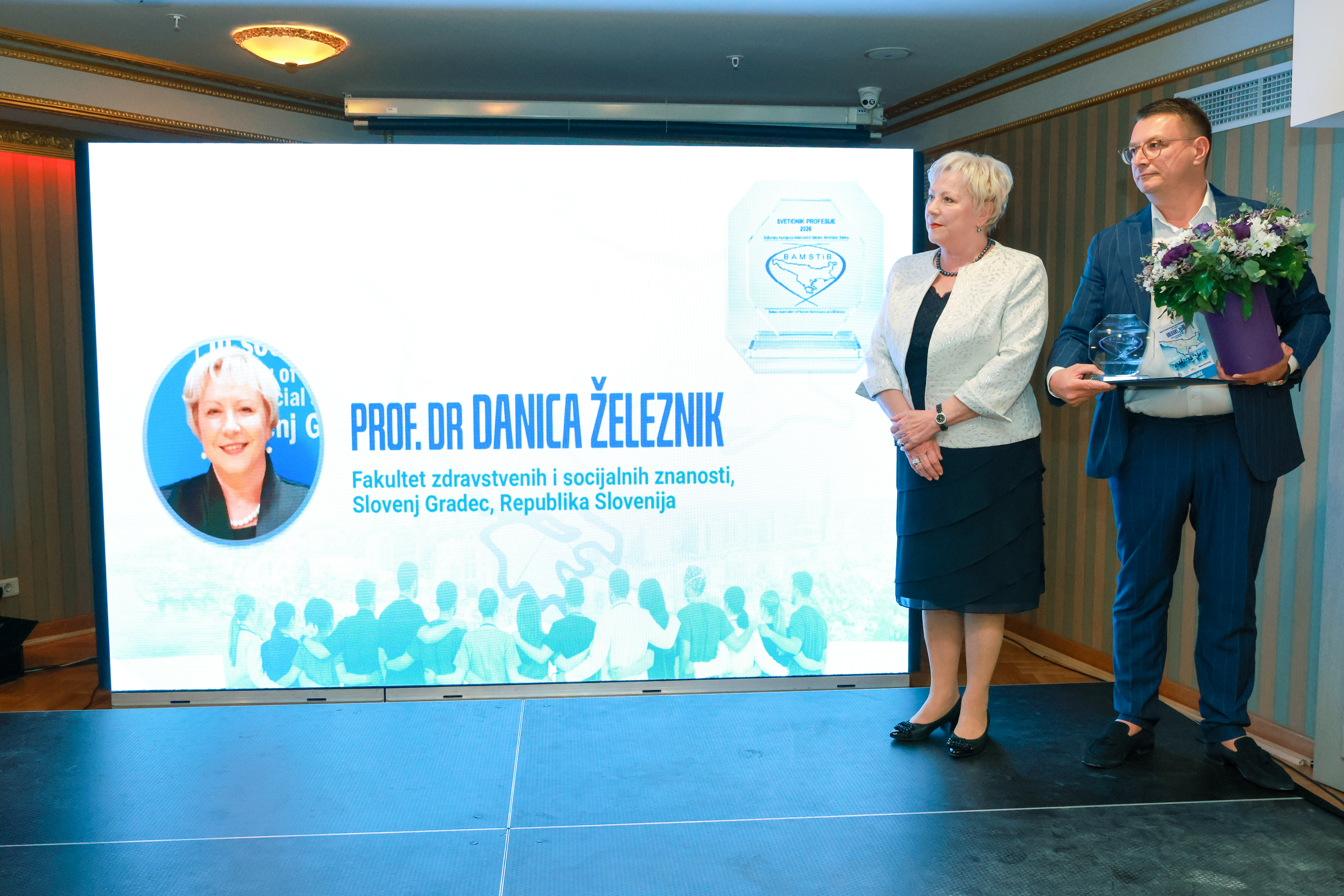 Dekanici FZSV SG nagrada za življenjsko delo »Svetionik profesije«